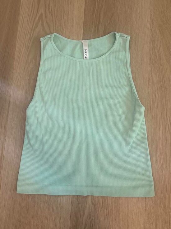 Tops - Green Ribbed Wide Strap Cropped Tank Top